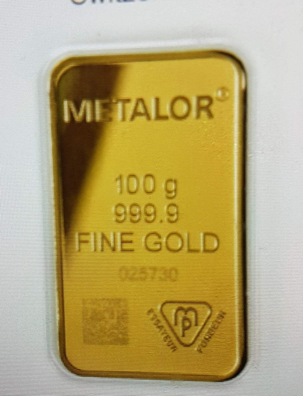 100 gram Gold Bars, £10,000